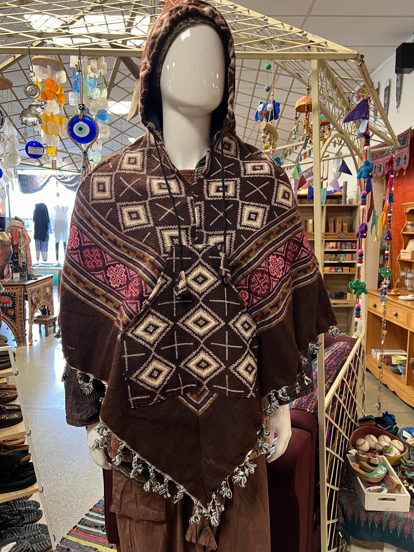 Diamond Toosha Jaal Poncho