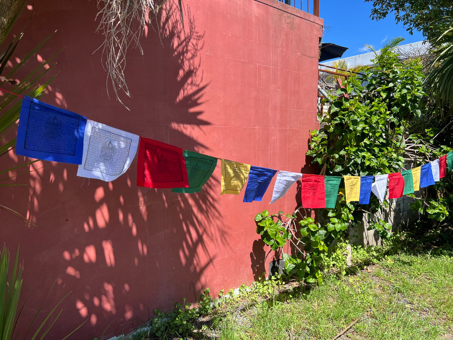 Tibetan Prayer Flags (Lrg)