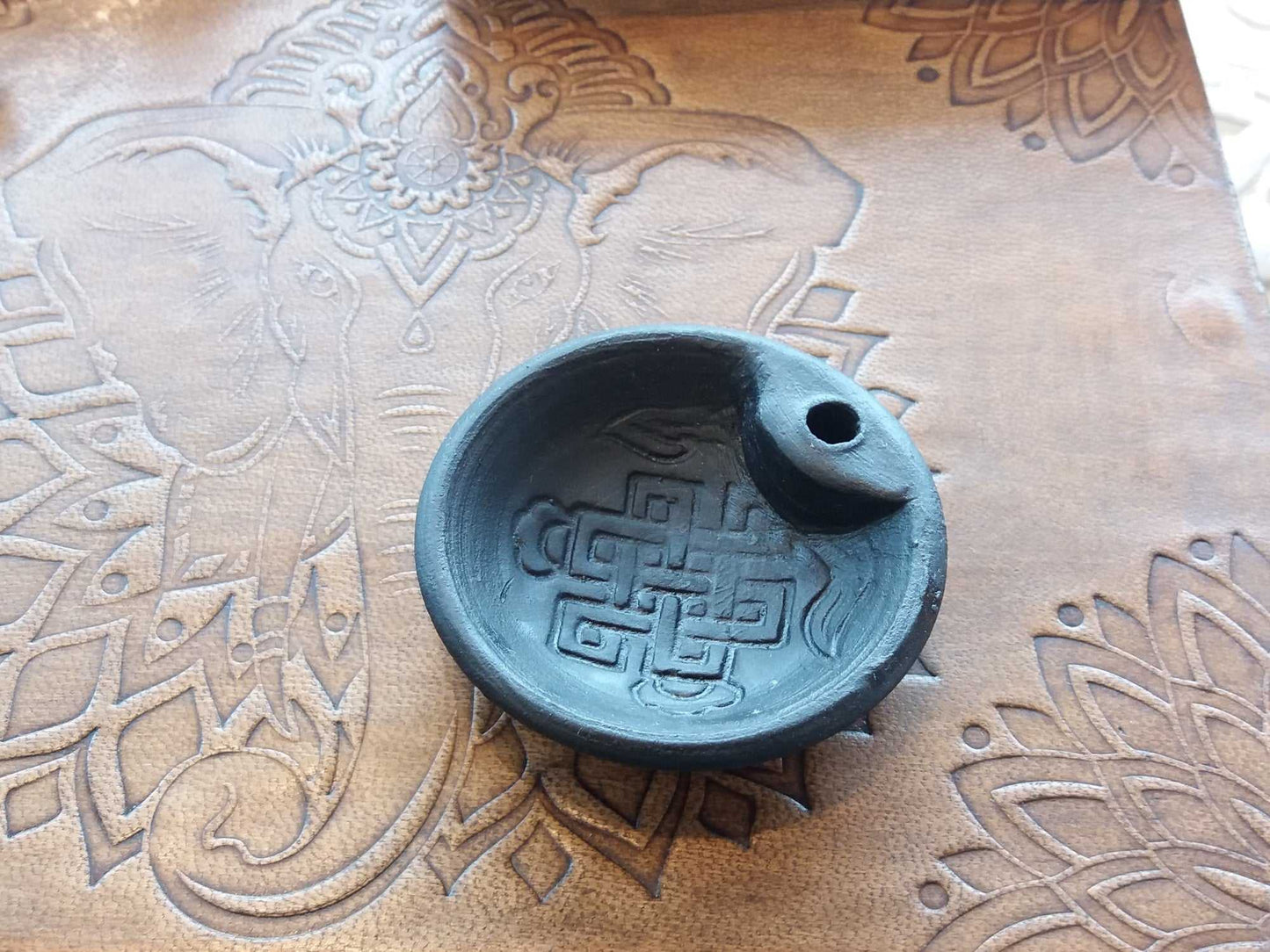 Eternal Knot Incense Holder