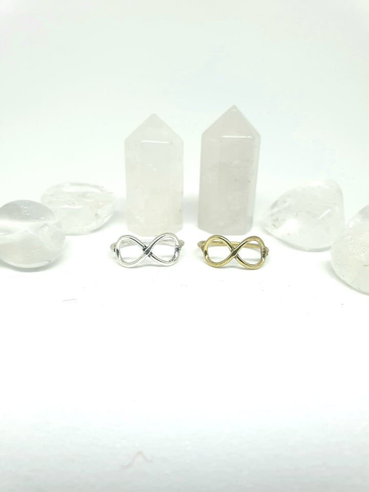 Navya Infinity Ring