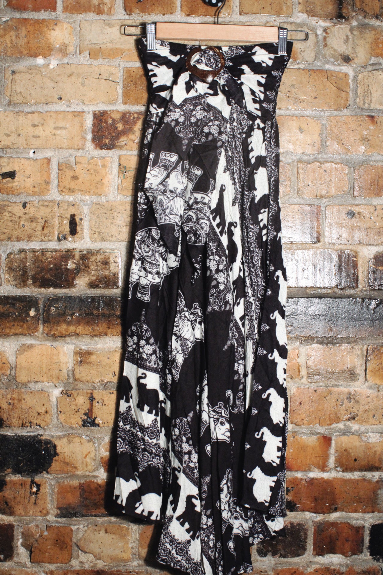 Moni Rayon Elephant Coconut Skirt