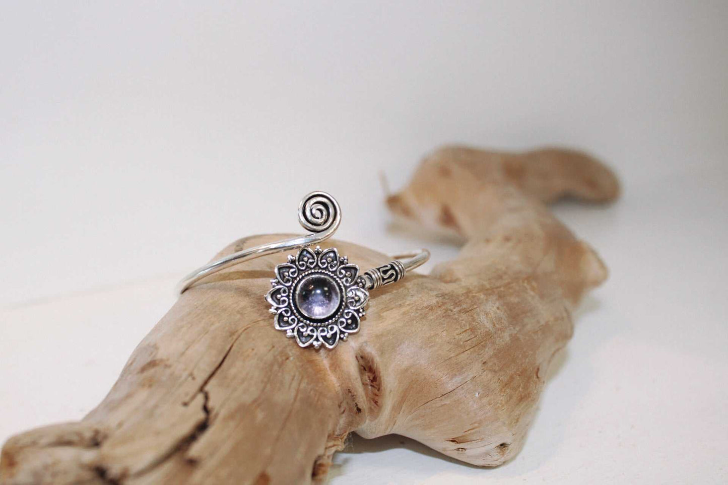 Quina Pendant Bracelet