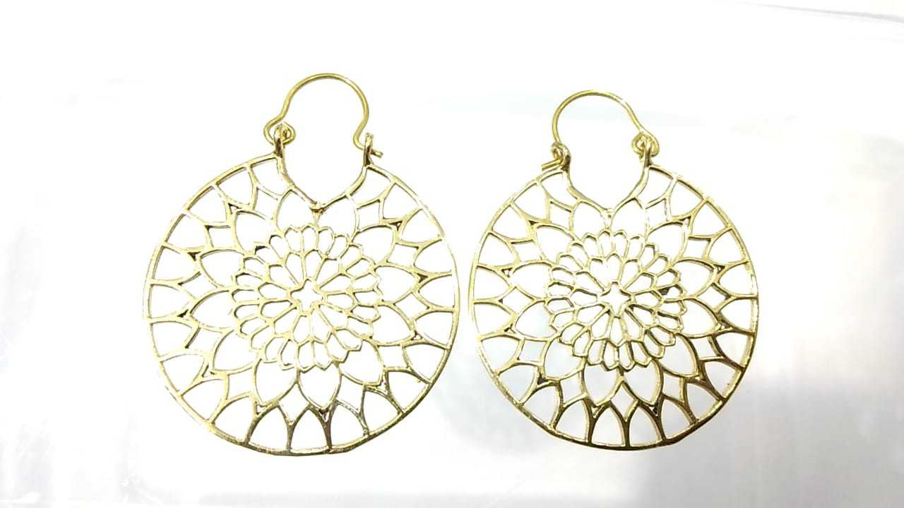 Avon Earring