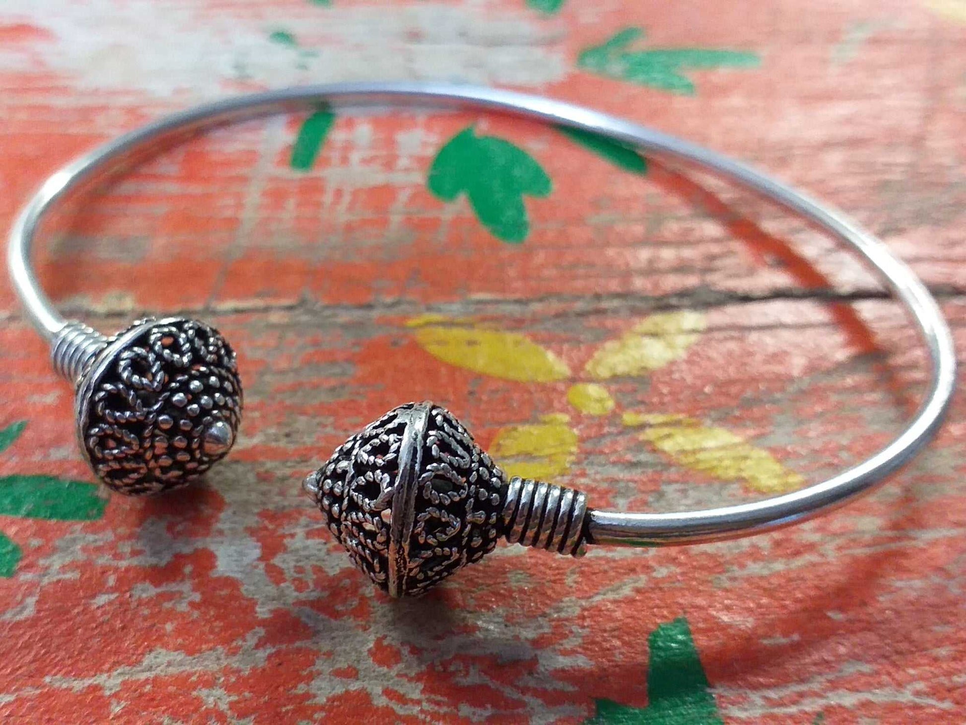 Filigree Finial Bangle