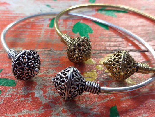 Filigree Finial Bangle