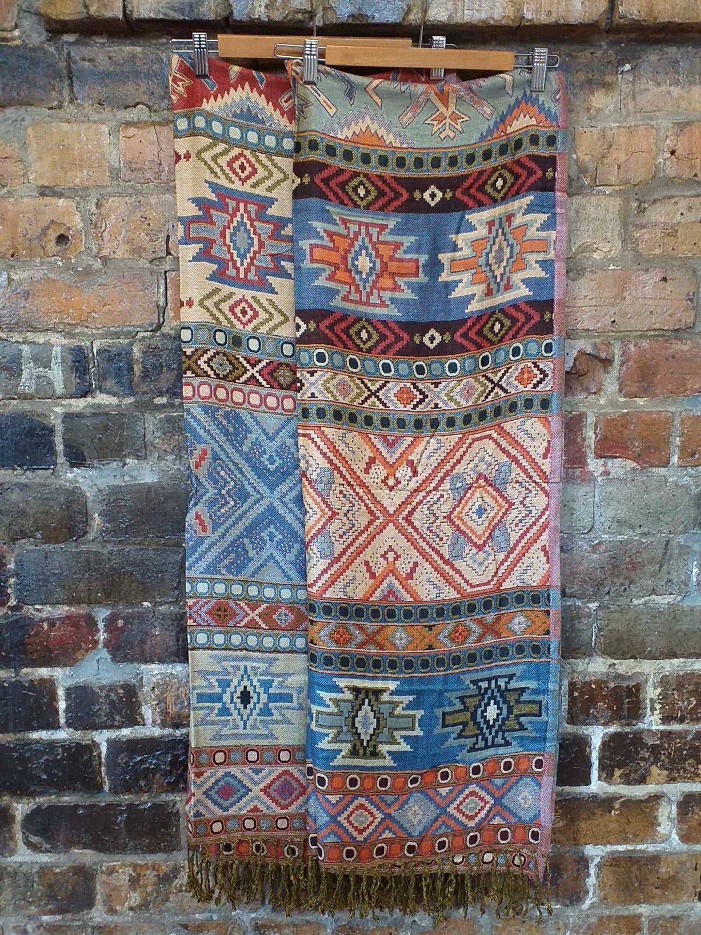 Kulo Shawl