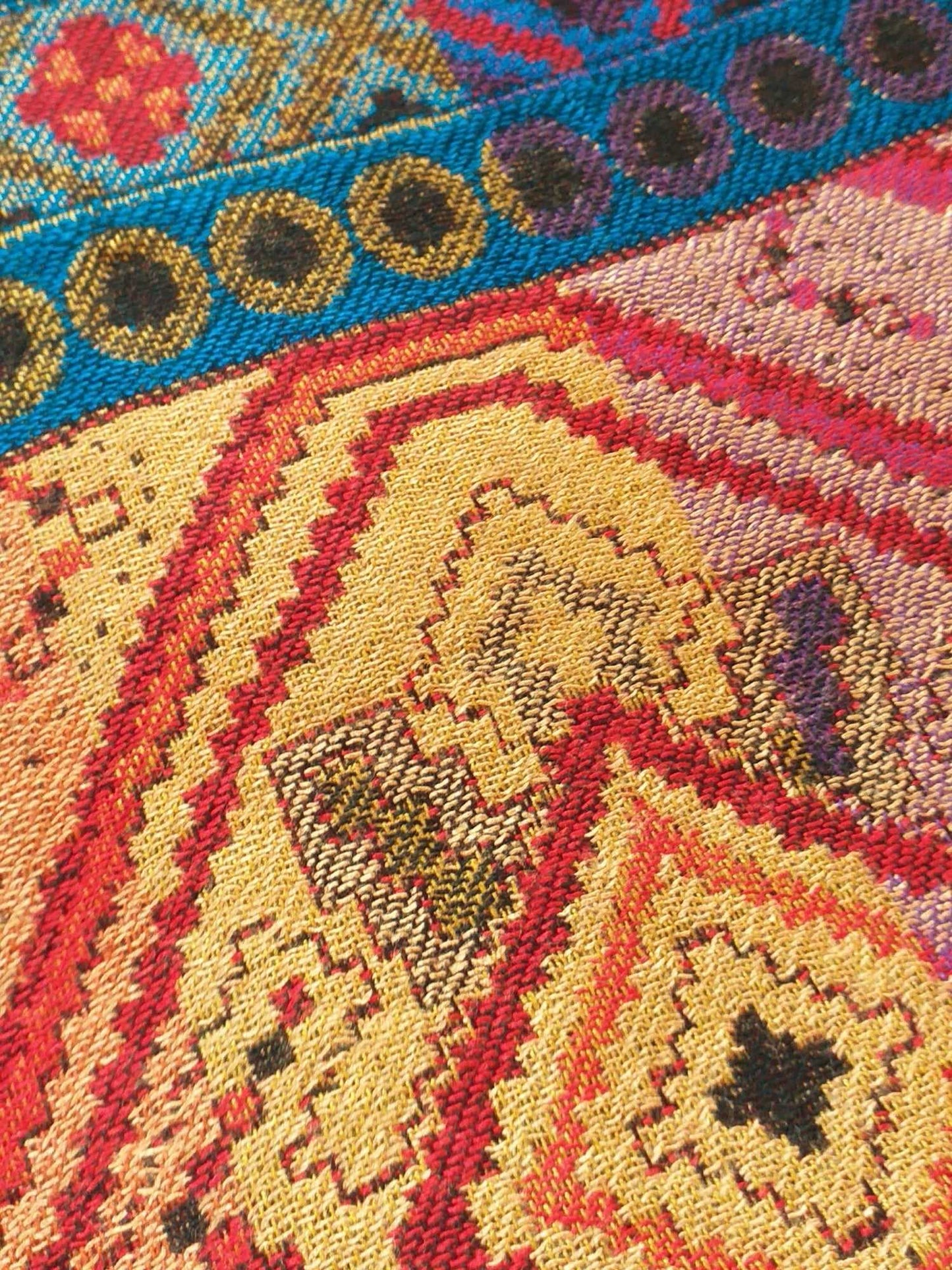 Kulo Shawl