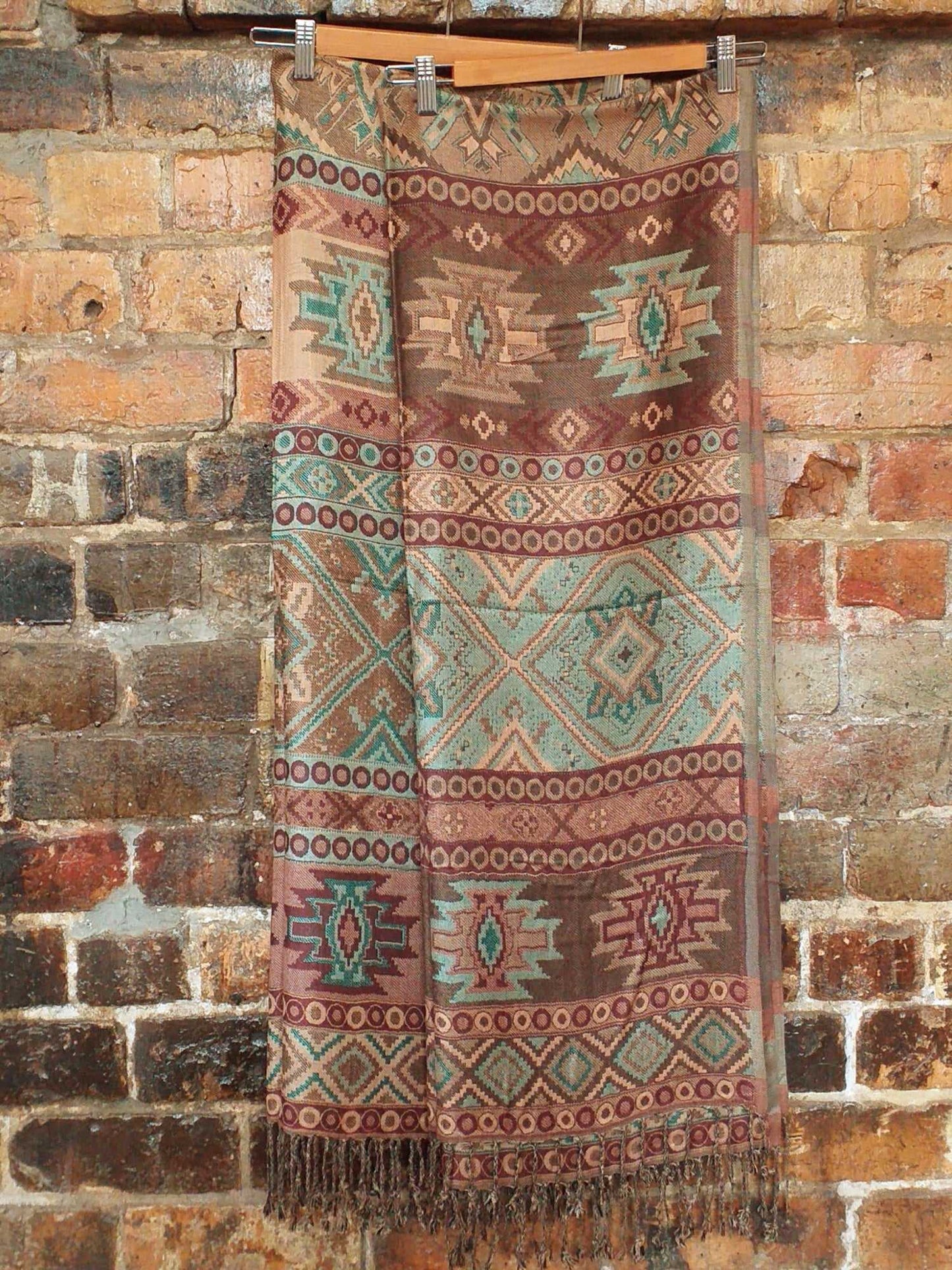 Kulo Shawl