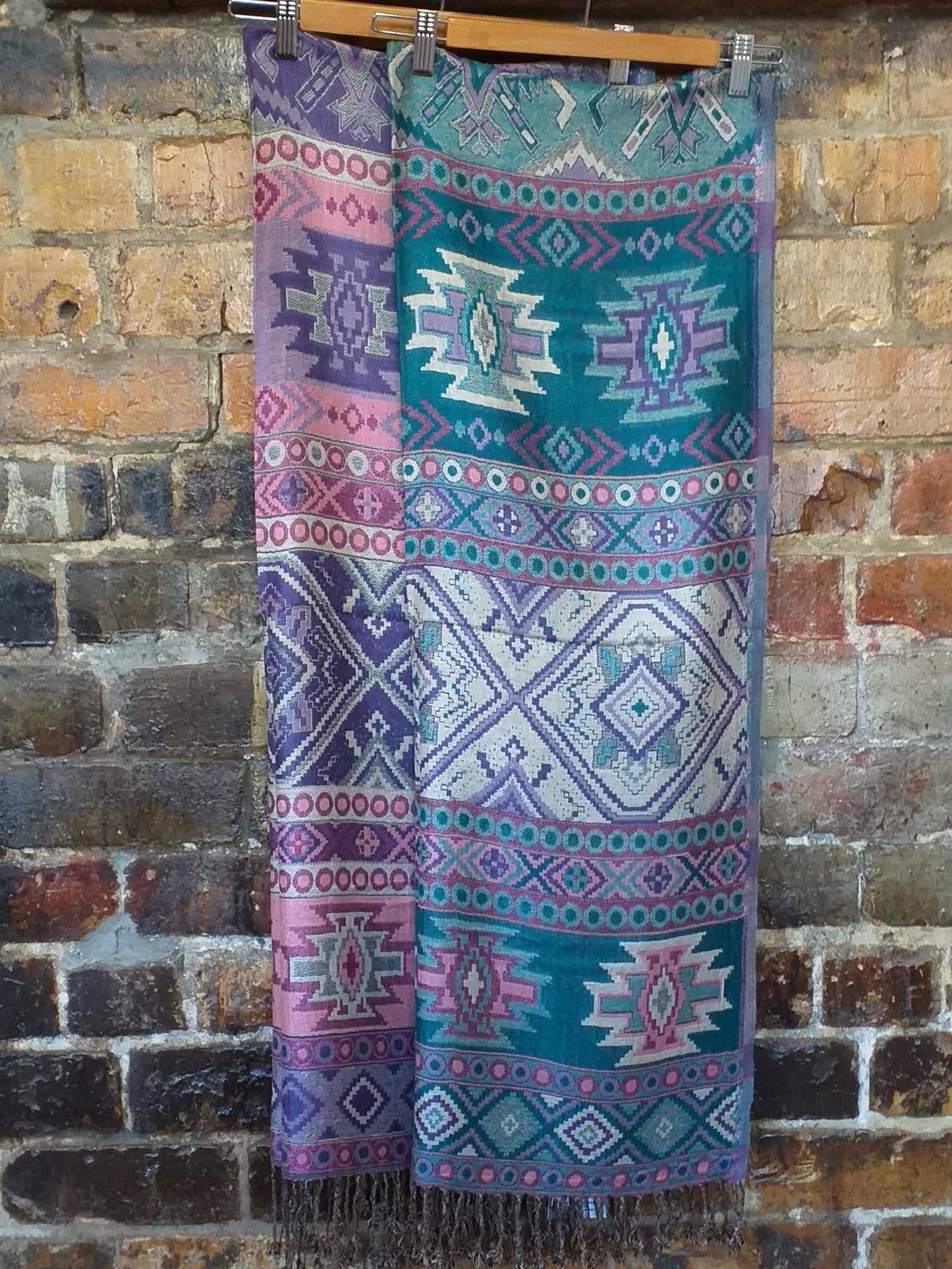 Kulo Shawl