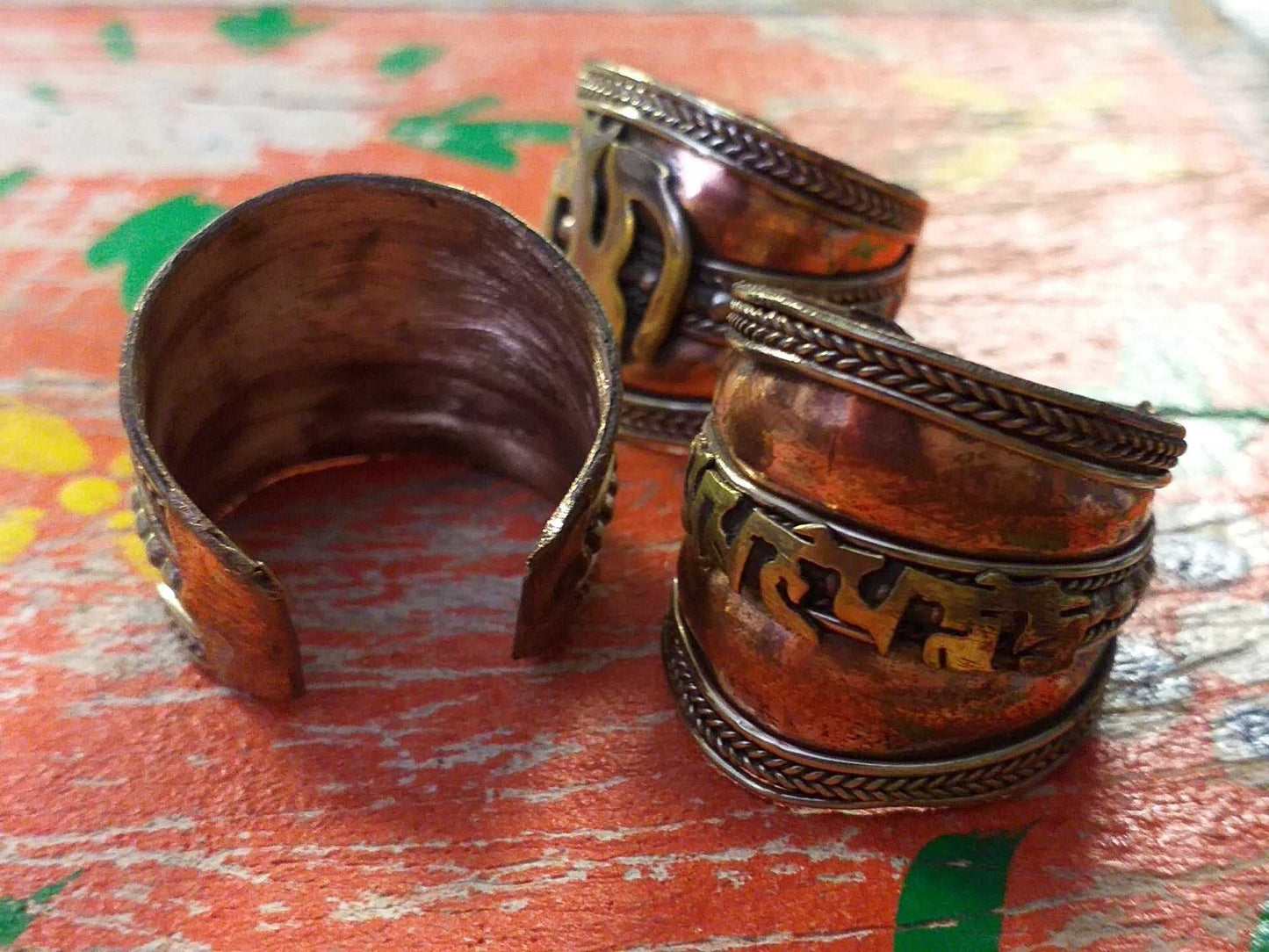 3 Metal Om Thumb Ring