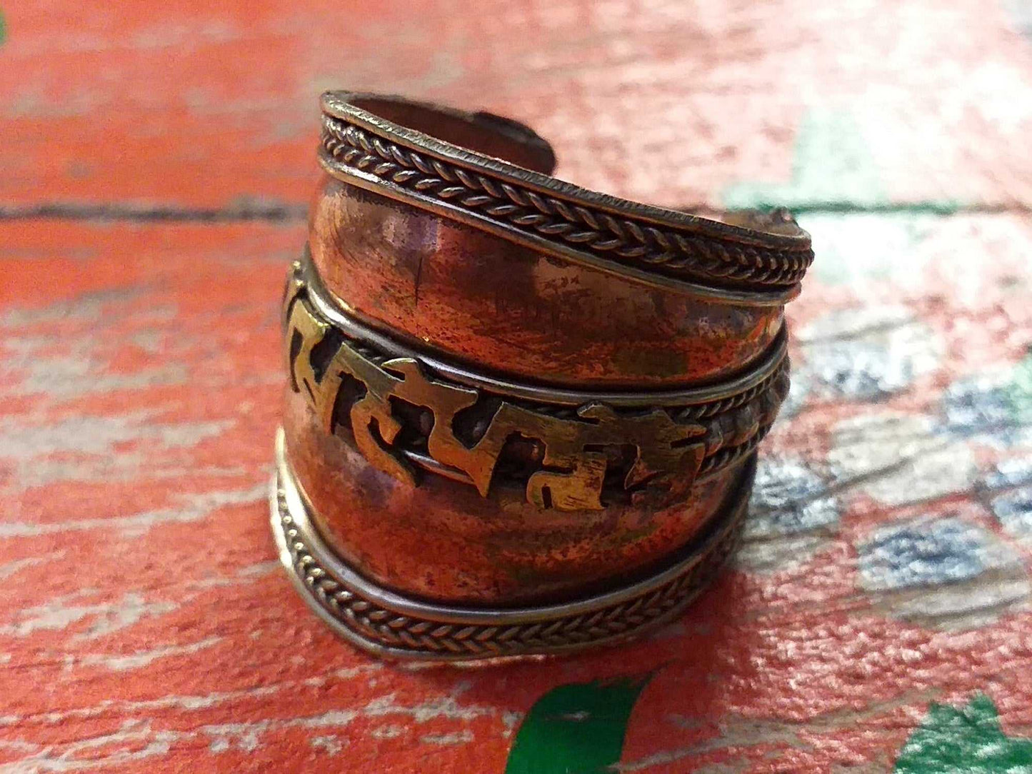 3 Metal Om Thumb Ring