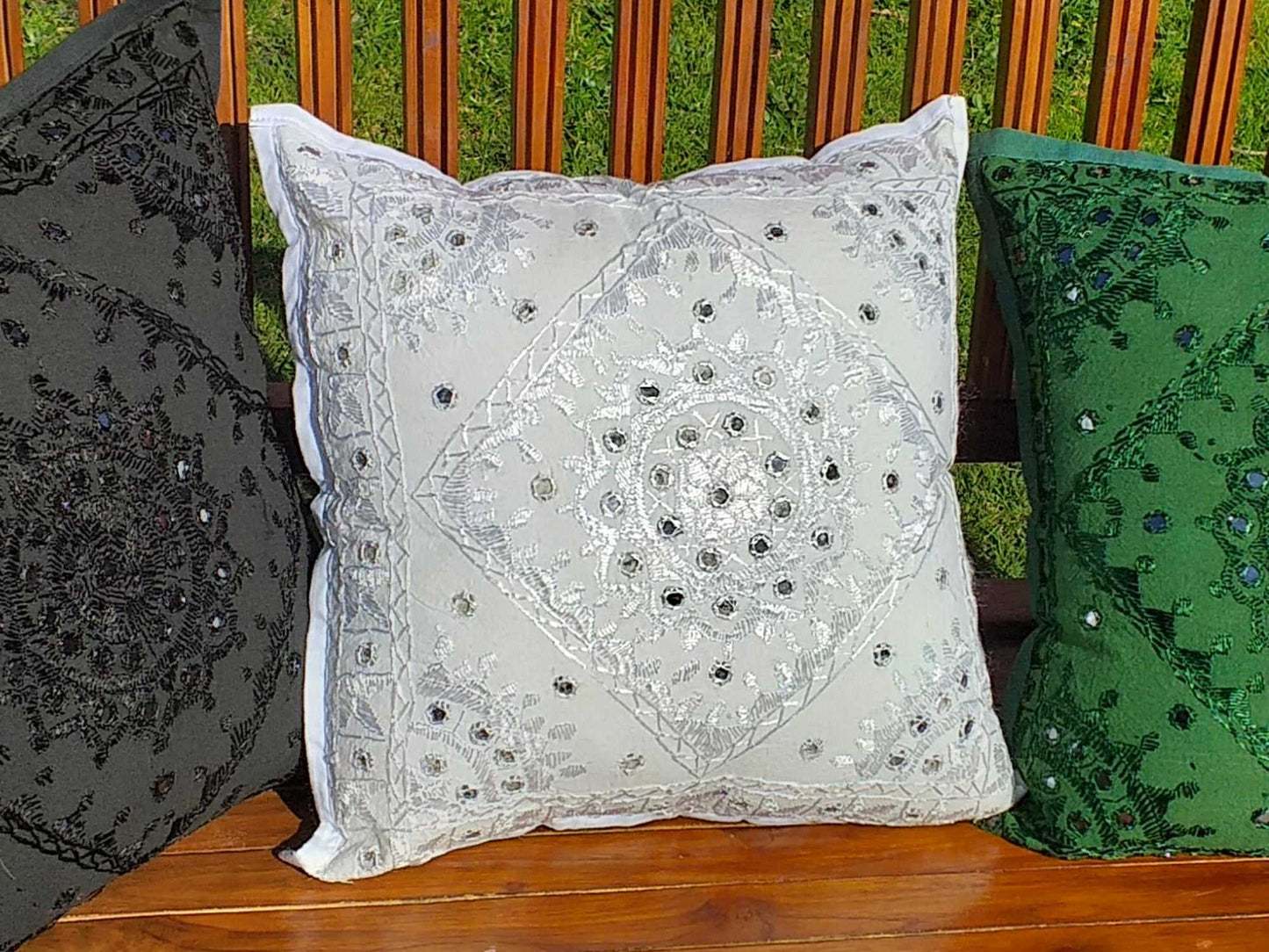 Pakka Cushion Cover
