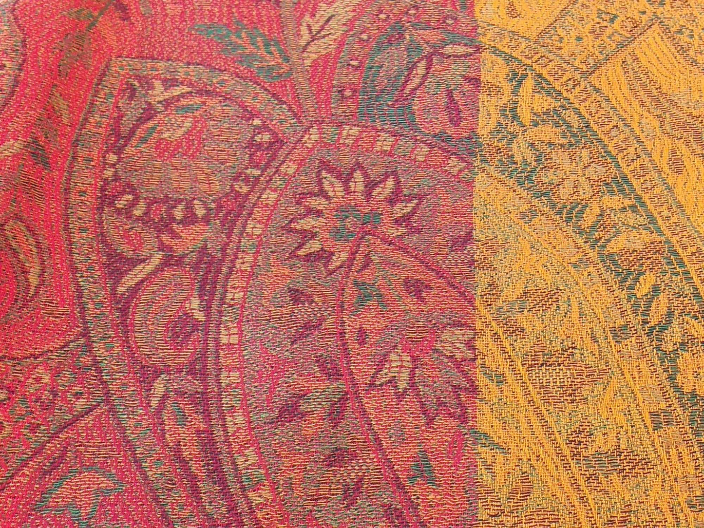 Rajana Modal Shawl