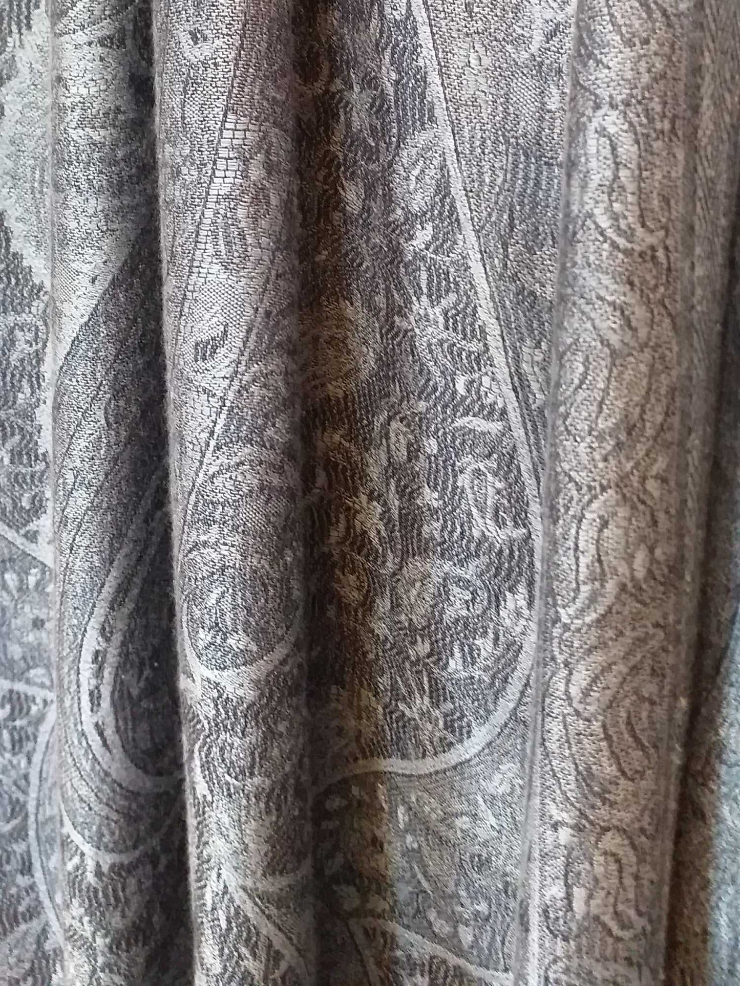 Rajana Modal Shawl