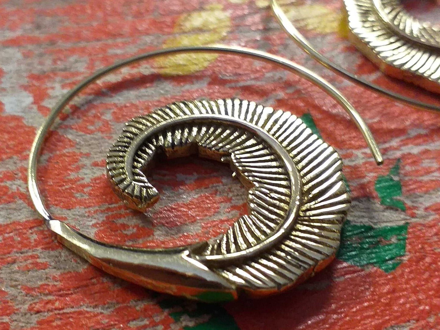 Single Feather Circle Earrings