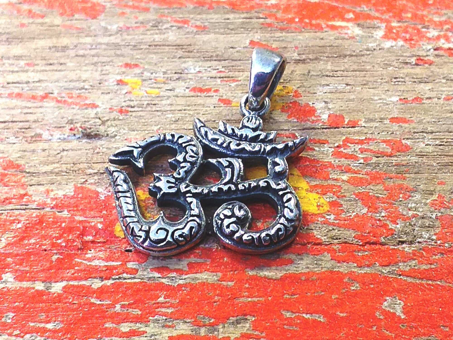Sterling Cloud Om Pendant
