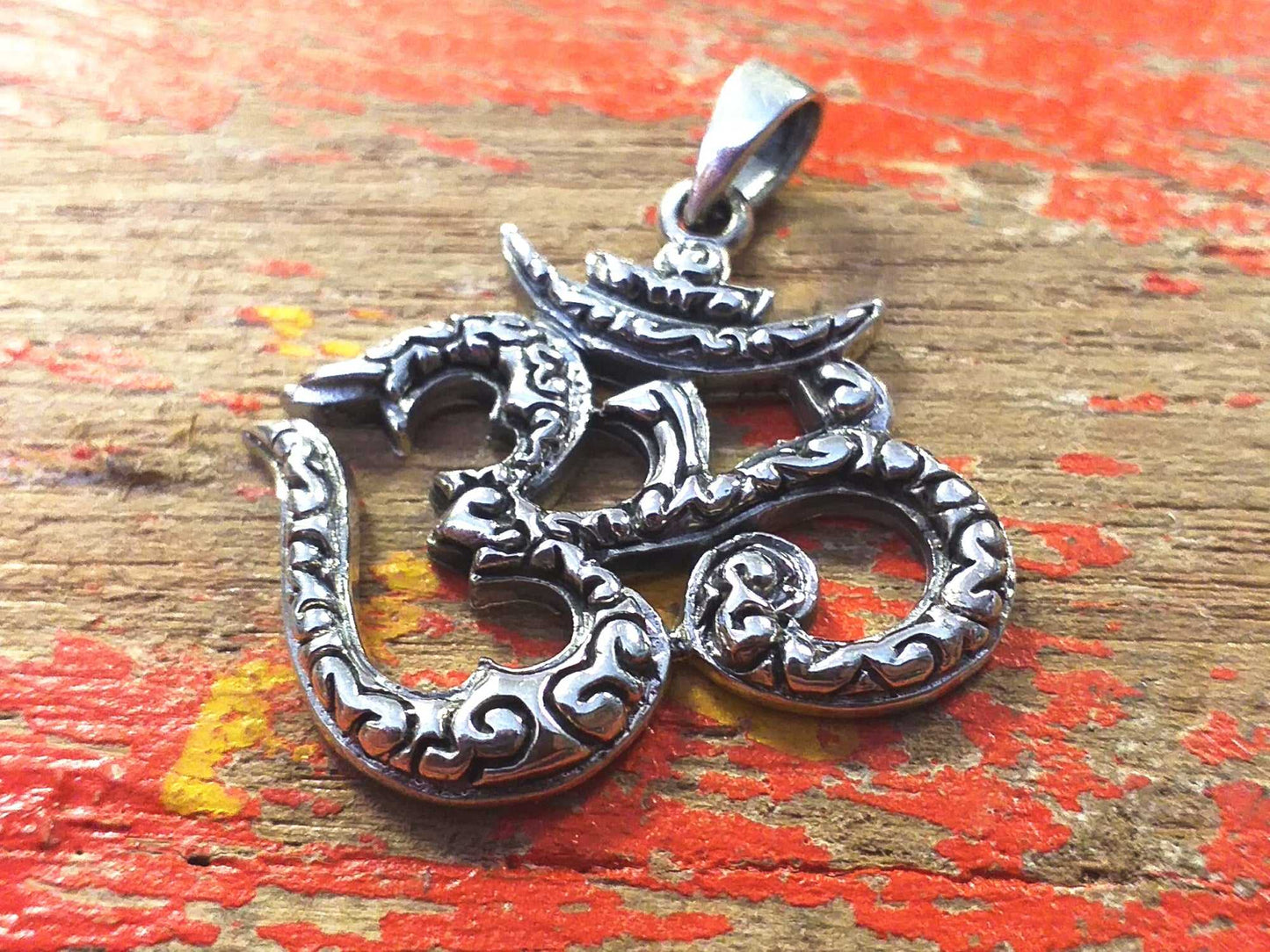 Sterling Cloud Om Pendant