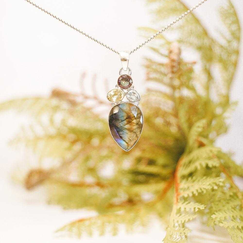 Kaguya Sterling Silver Pendant