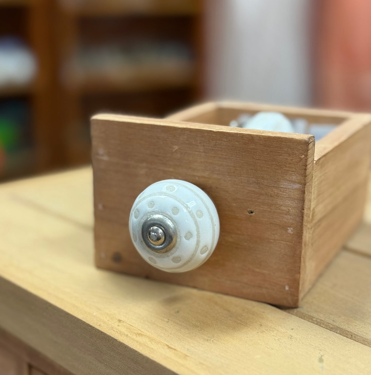 Ceramic Knob White