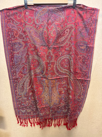 Paisley Jasmine Pashmina [anookz:fcf277fb-5f27-4ac6-a4fd-981de5d9e926]