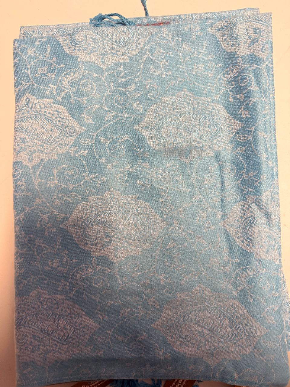 Paisley Diamond Pashmina [anookz:40050a5a-1210-44ca-9fa0-04a3df264992]
