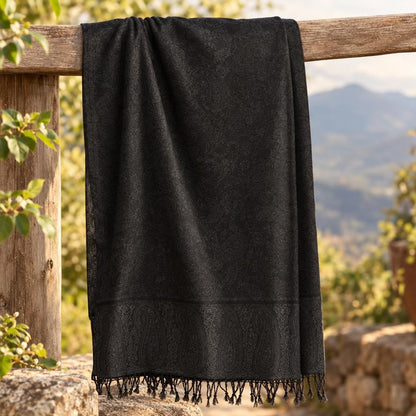 Paisley Diamond Pashmina [anookz:fc8c1a87-84f7-4ac9-9727-a21824fa7168]