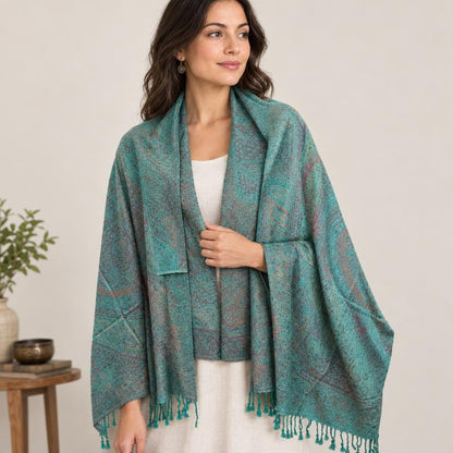 Maxine Jacquard Pashmina [anookz:8bf06df3-0b9f-4167-9807-94e17f5ef54f]