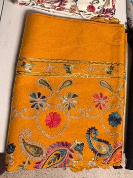 Garden Flower Wool Shawl [anookz:url-7f61c386]