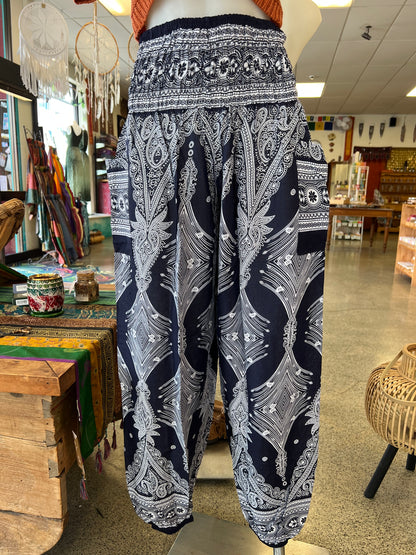 Jaipur Two Pocket Pants