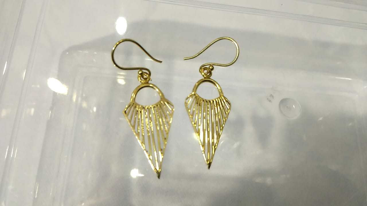 Fan Arrow Earrings